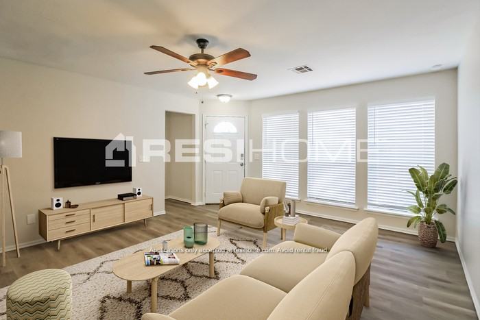 418 W Chantilly Way - Photo 6 of 18