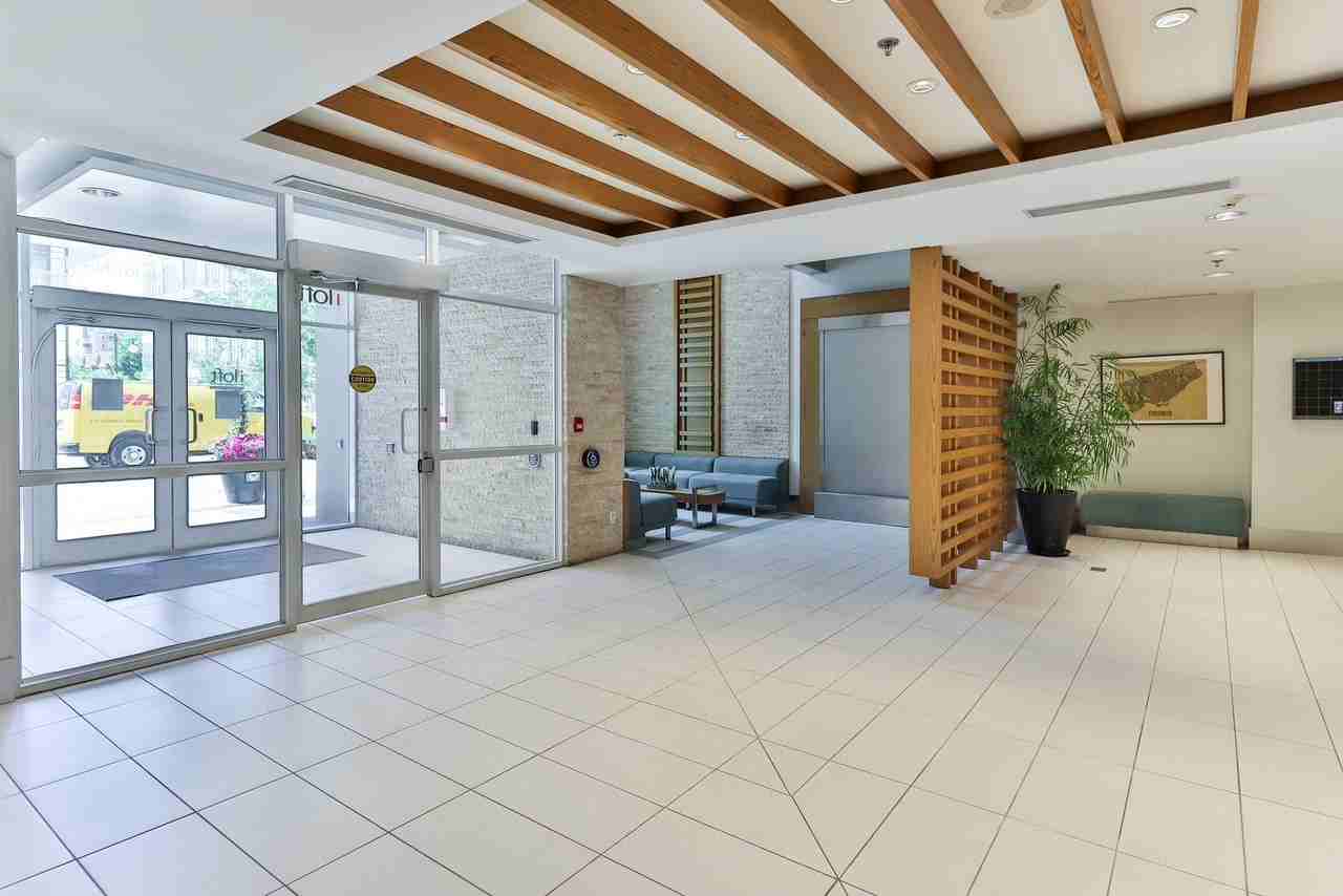 165 Legion Rd N - Photo 2 of 13