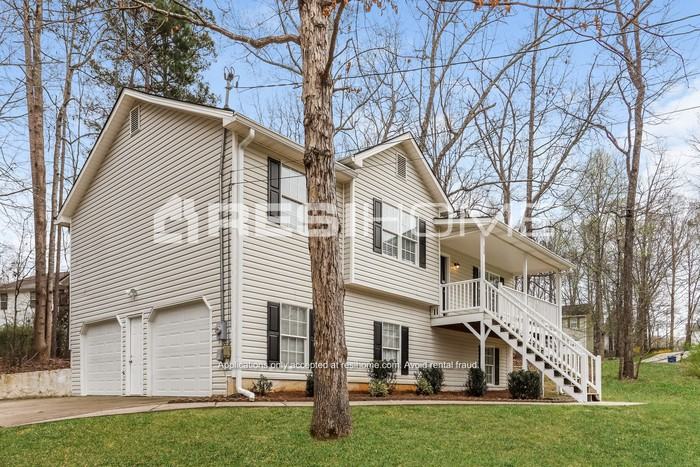 339 Kathy Ct - Photo 2 of 19