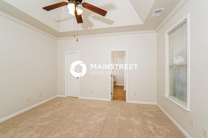 2208 Spaulding Pl - Photo 7 of 17