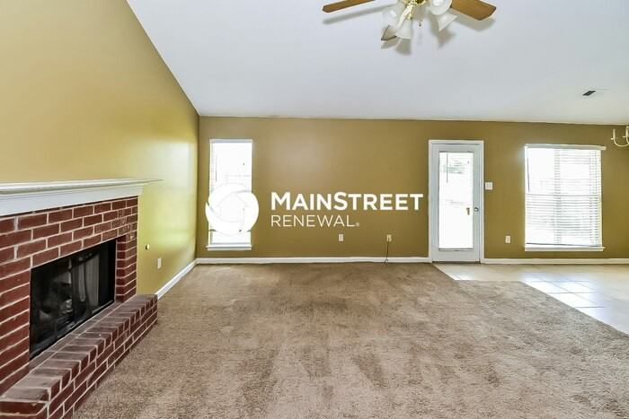 6754 Quimby Ln - Photo 3 of 16