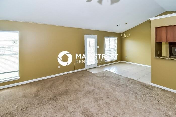 6754 Quimby Ln - Photo 5 of 16