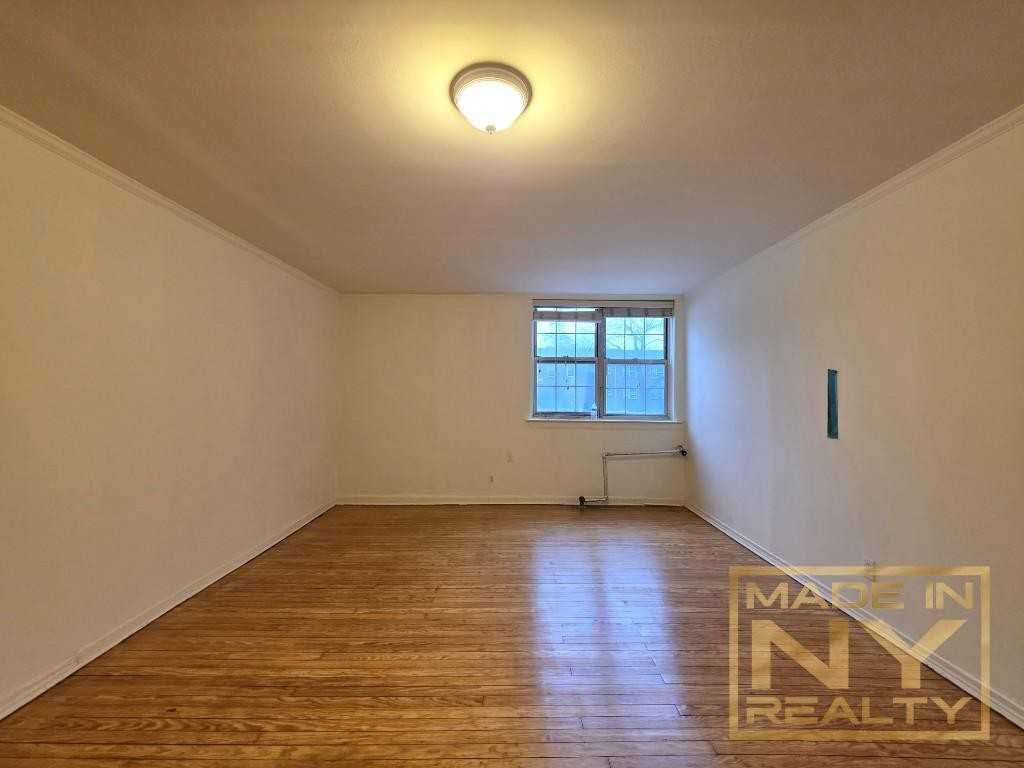 13526 78th Ave #15ST - Photo 5 of 10