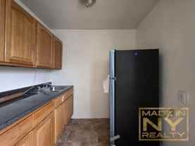 18914 Crocheron Ave #401 - Photo 1 of 1