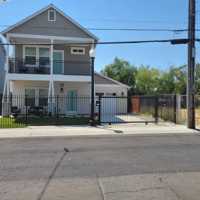 featured image of 2627 Beaumont St