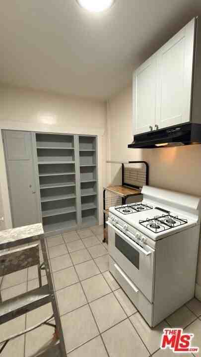 1510 E Broadway Apt 6 #6 - Photo 3 of 4