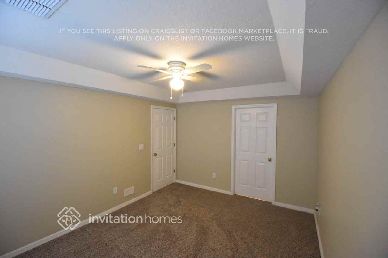 24526 Summer Wind Ct - Photo 6 of 9