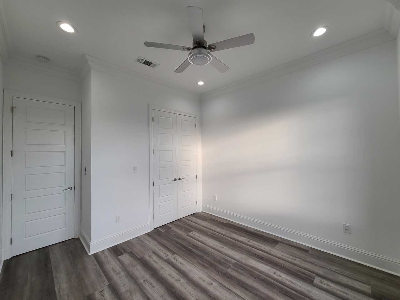 8501 Prince Dr #8501 - Photo 6 of 13