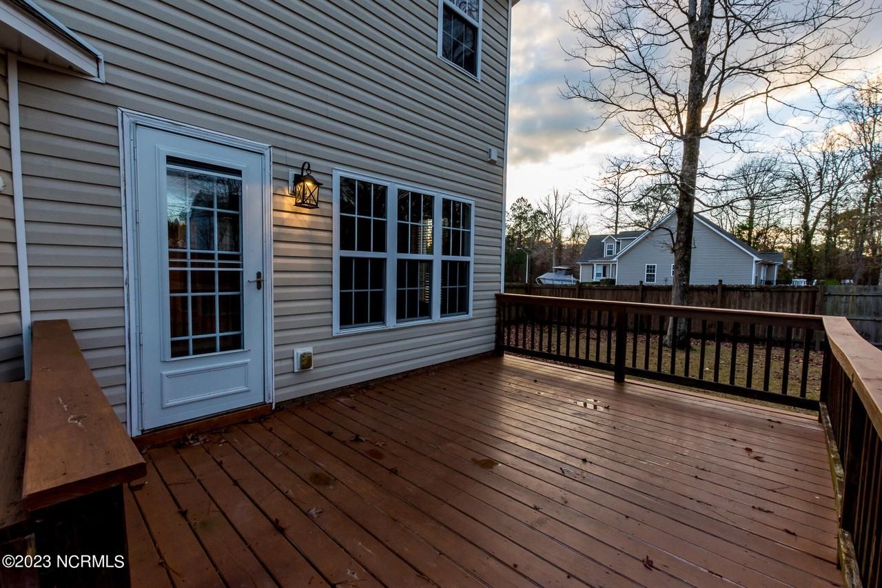 207 Crooked Creek Rd - Photo 7 of 50