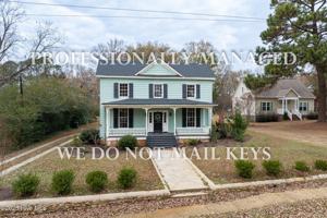 featured image of 321 E Branch St