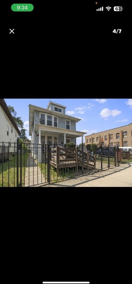 11338 S King Dr Unit 1 #1 - Photo 2 of 16