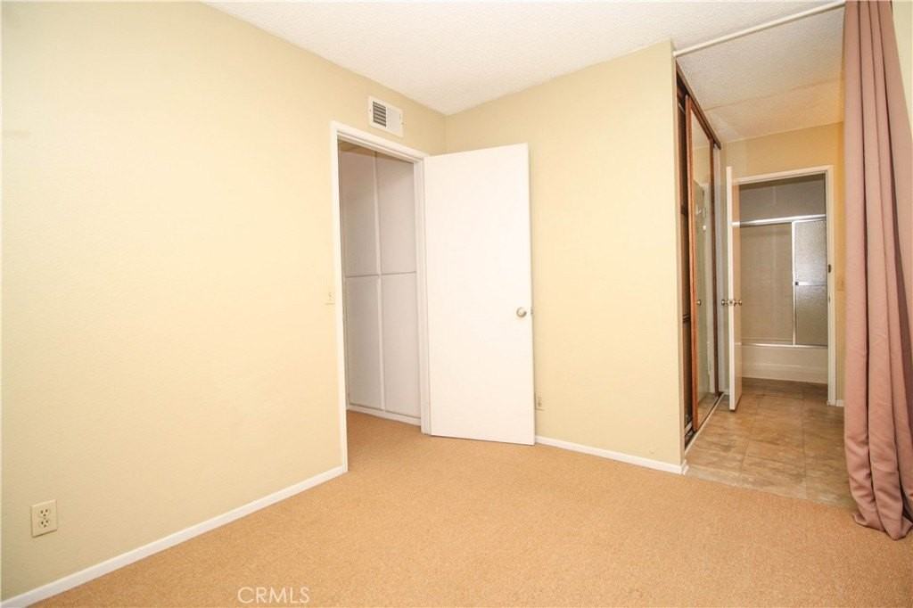 23737 Highland Valley Rd - Photo 3 of 14