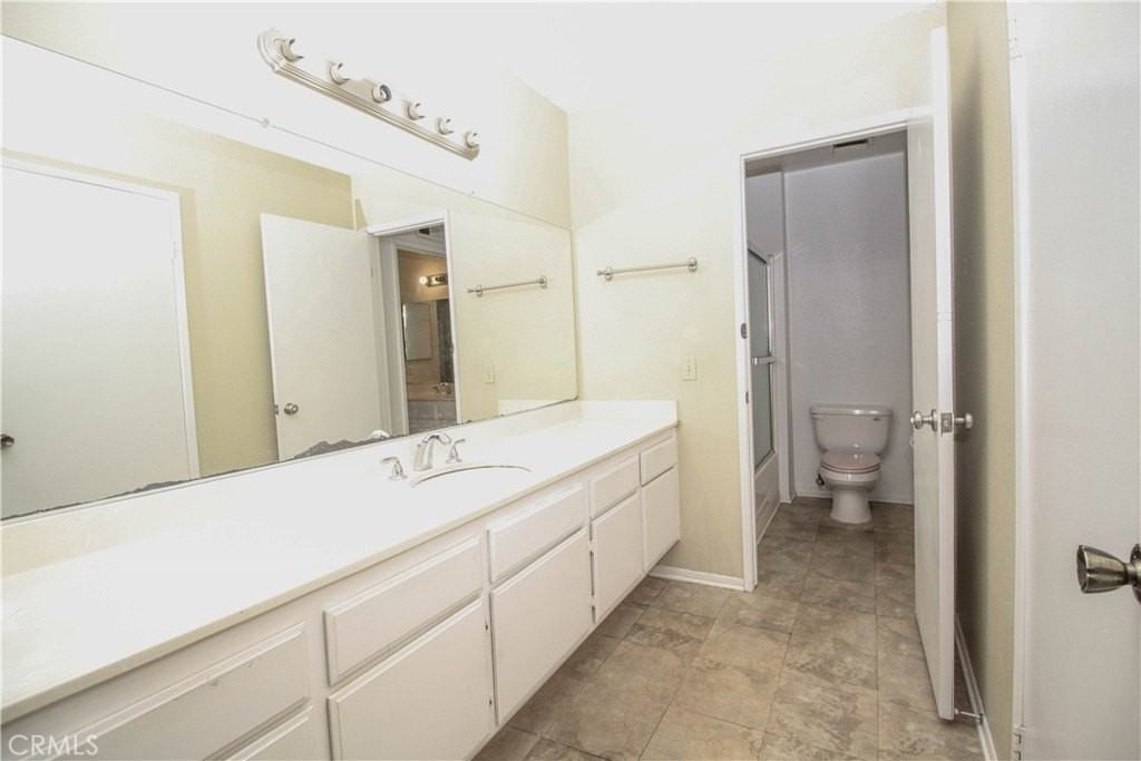 23737 Highland Valley Rd - Photo 5 of 14