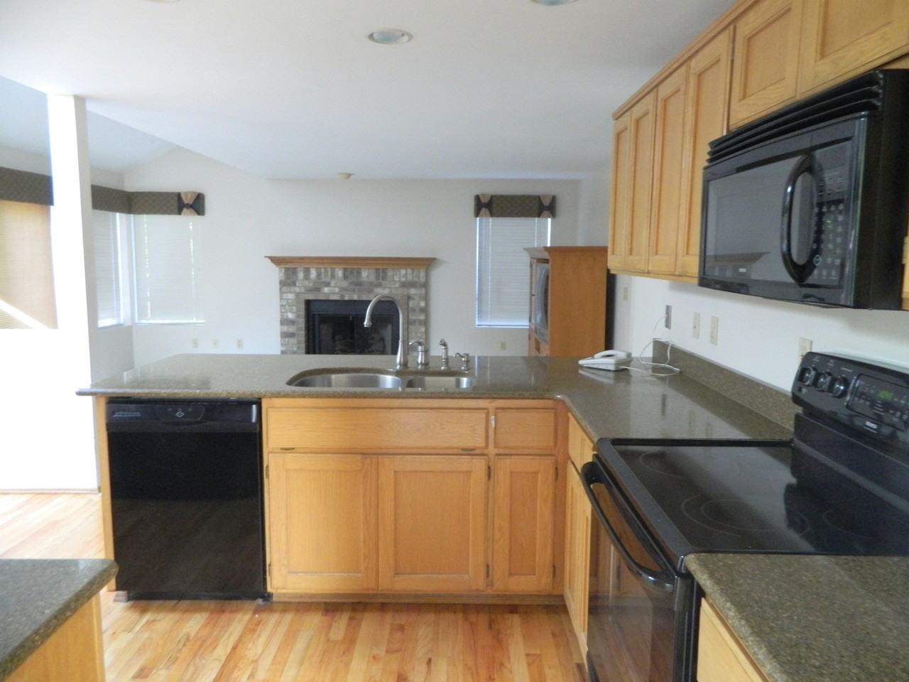 11216 Se 313th Pl - Photo 7 of 27