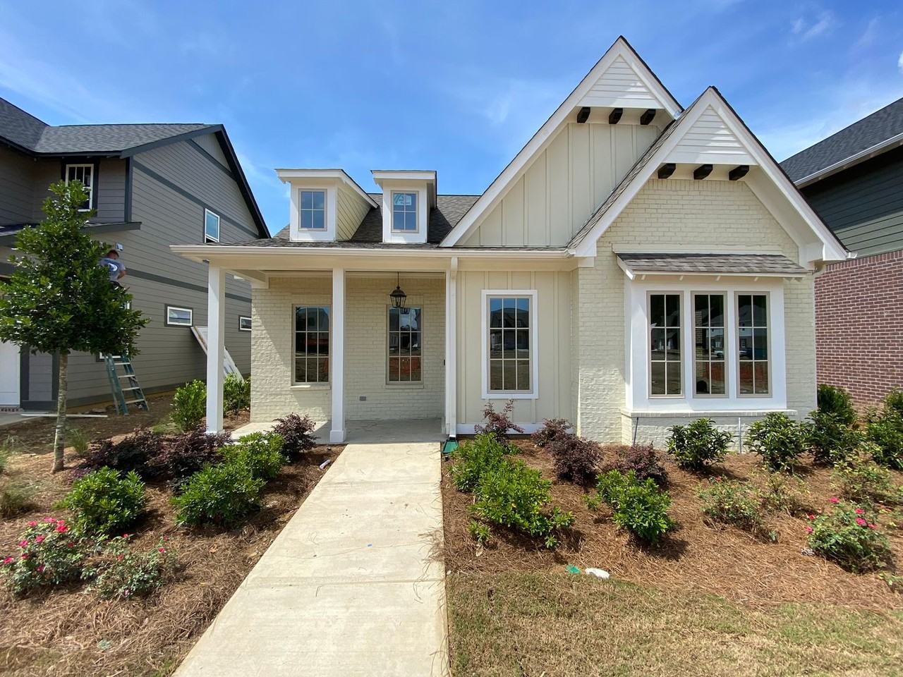 1255 Elizabeth Ter - Photo 2 of 50