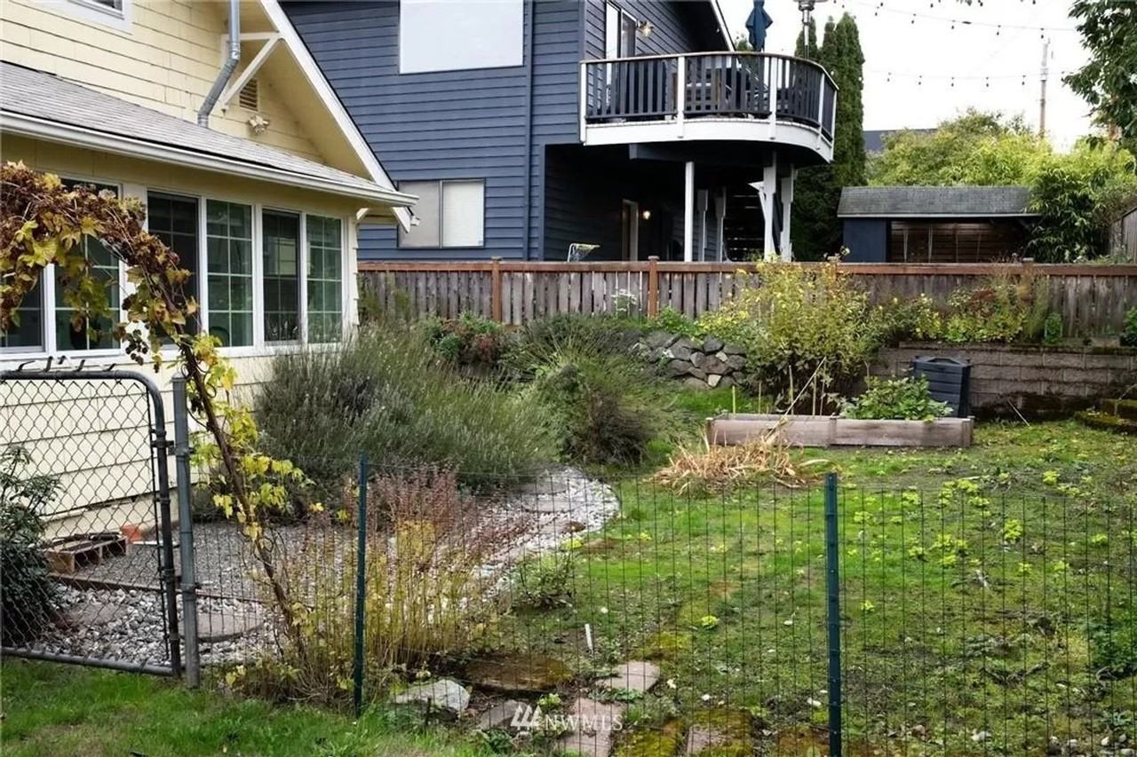 2651 Nw 87th St - Photo 3 of 22