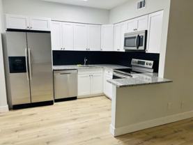 260 Nw 19th St #6 - Photo 1 of 1