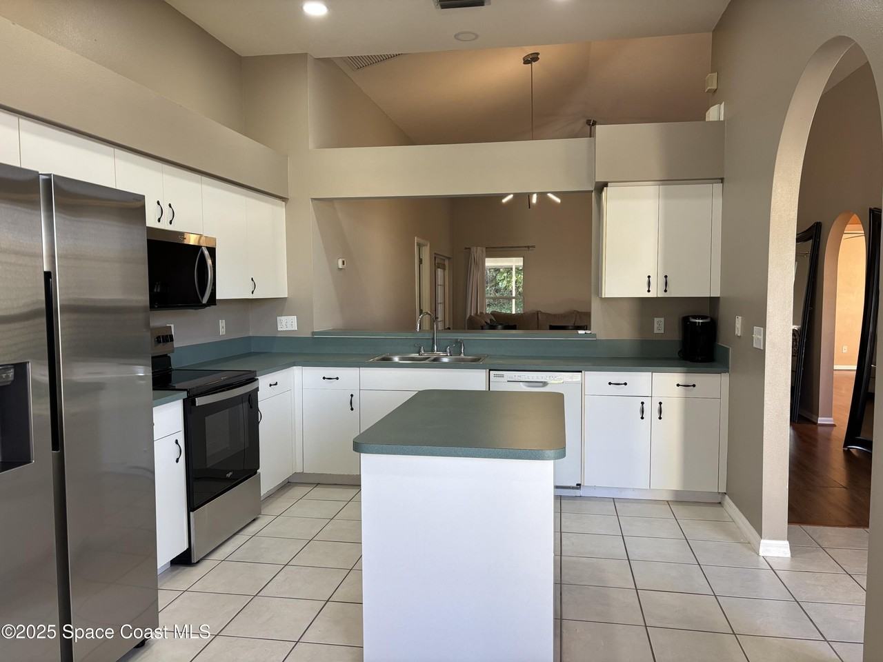 2346 White Sands Ct Ne - Photo 6 of 25