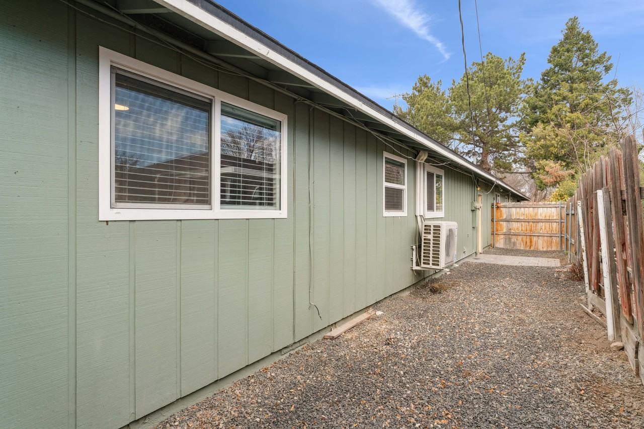 2107 Airport Ave #1 - Photo 2 of 29