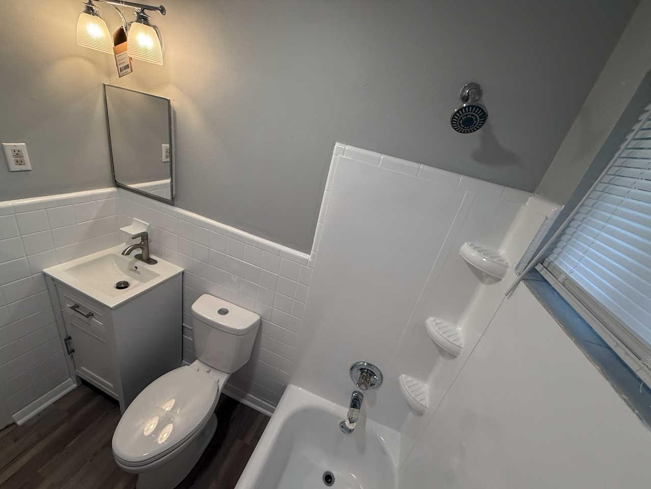 1731 16th Ave N #C - Photo 3 of 6