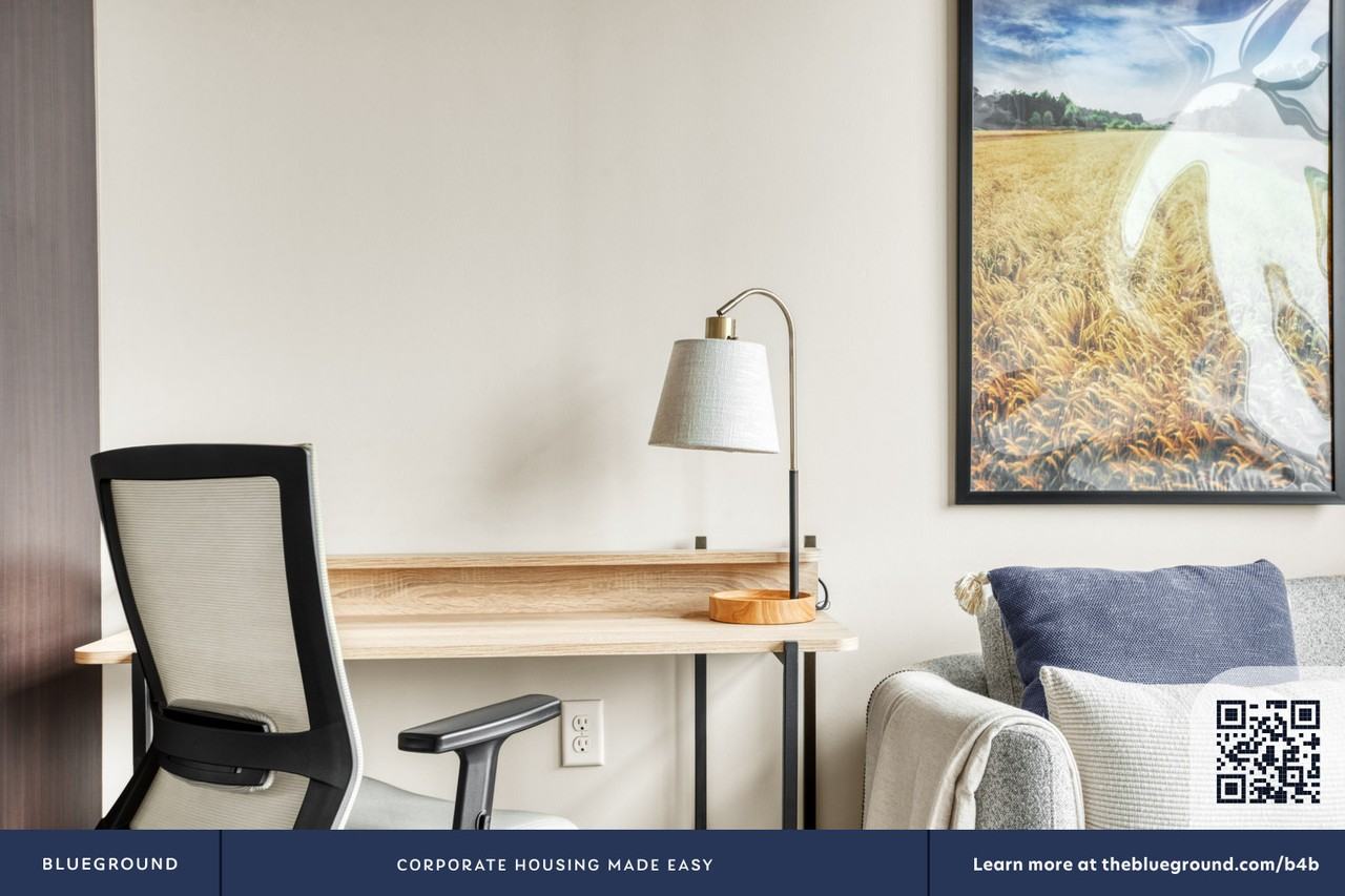 625 H St Ne #551 - Photo 5 of 34