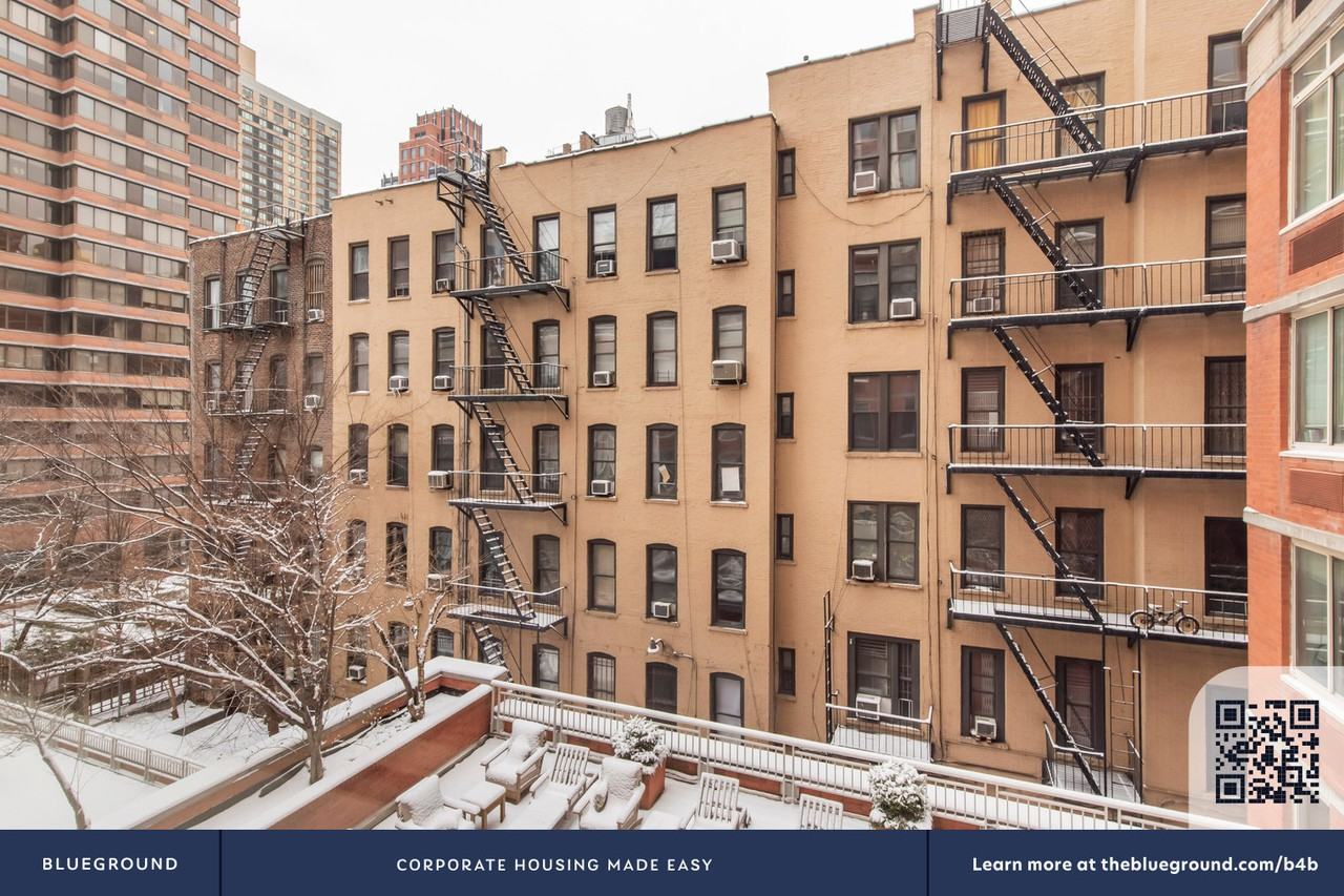 1501 Lexington Avenue - Photo 6 of 26