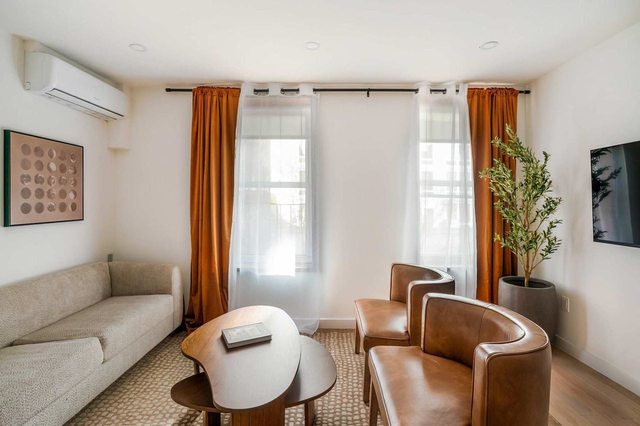 335 E 22nd St #1375250P - Photo 4 of 23