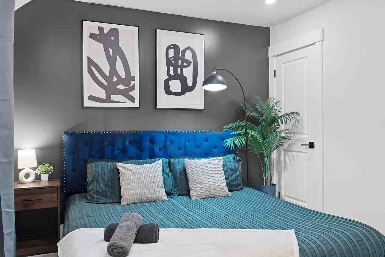 1442 Hamilton St #1221090P - Photo 5 of 19