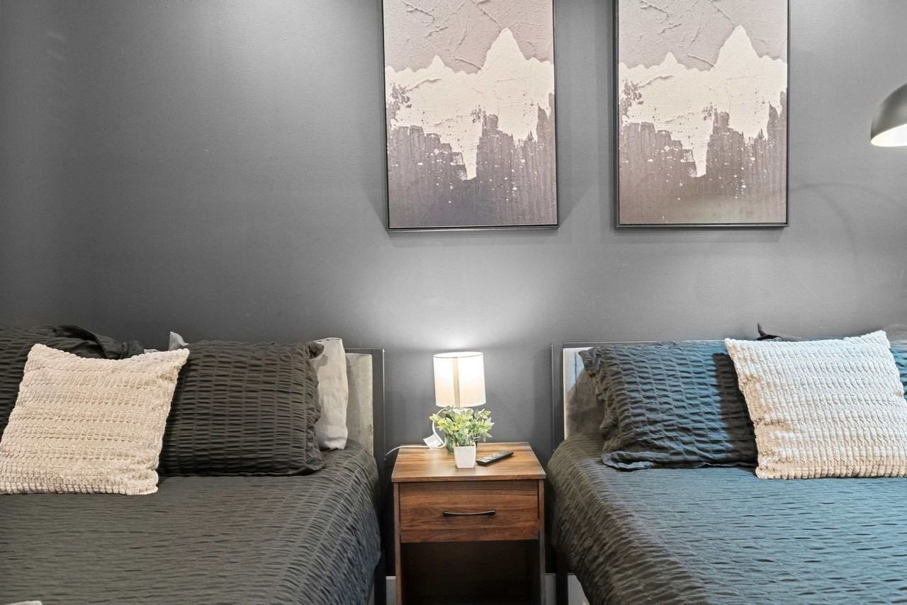 1442 Hamilton St #1221090P - Photo 6 of 19