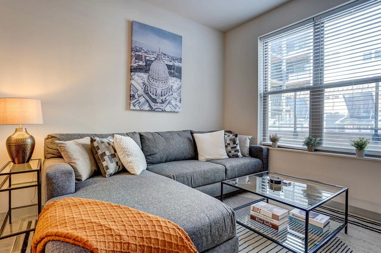 5022 American Pkwy #1377404P - Photo 2 of 25