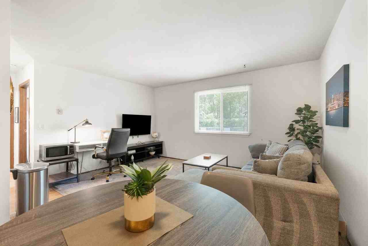 2601 University Ave #1377417P - Photo 2 of 41