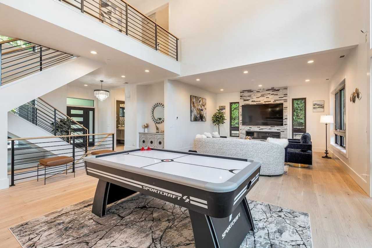 115 110th Pl Se #1377812P - Photo 2 of 50