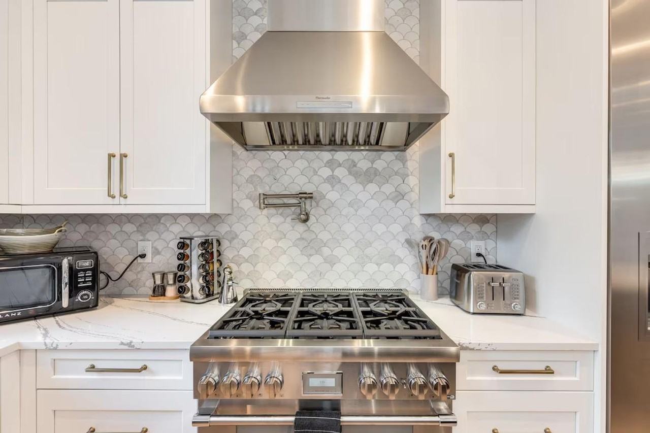 115 110th Pl Se #1377812P - Photo 5 of 50