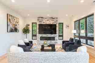 115 110th Pl Se - Photo 1 of 1