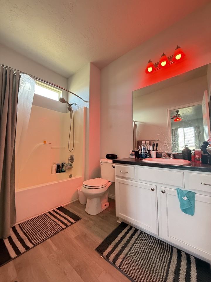 4737 W Oregon Trail Way #1 - Photo 4 of 9