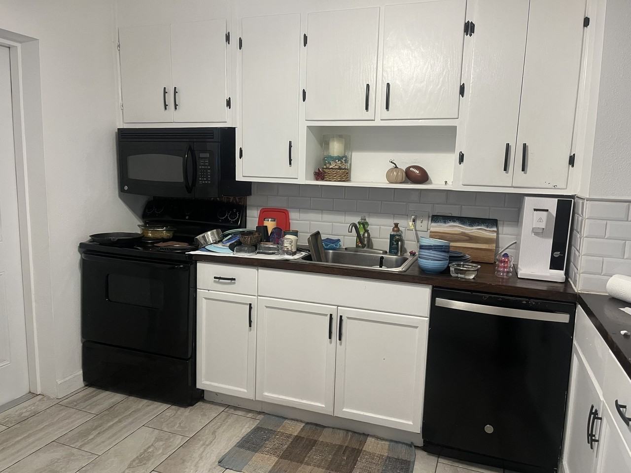 3225 32nd Avenue North - Photo 5 of 8