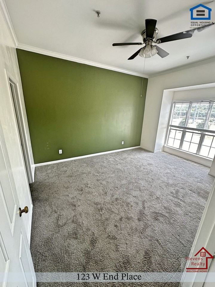 123 W End Pl - Photo 5 of 11