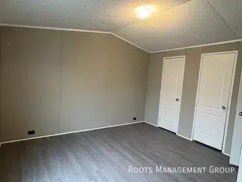 1909 S Anna St #58 - Photo 3 of 10