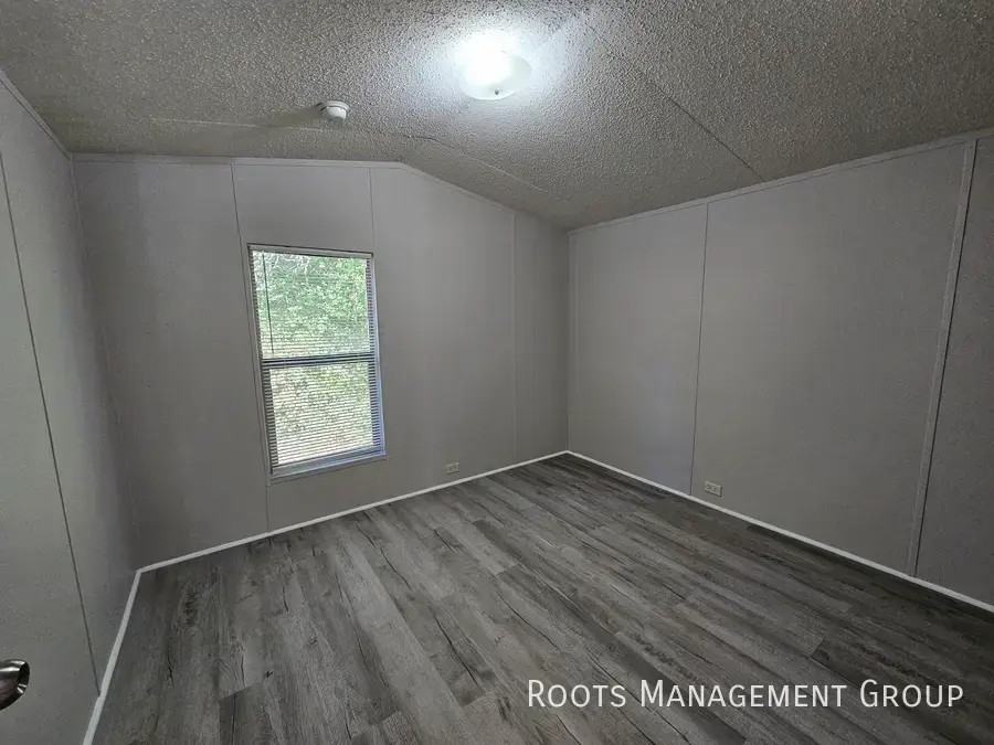 47 Luke Dr #47 - Photo 3 of 6