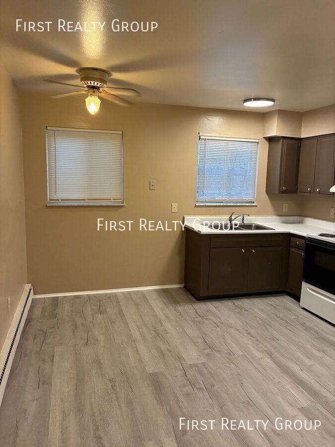 4907 Northcutt Pl #2 - Photo 3 of 8