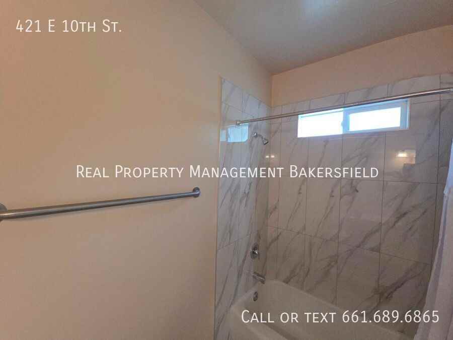 421 E 10th St - Photo 6 of 16