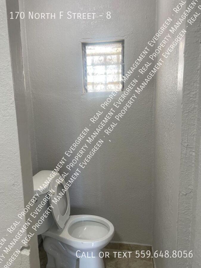 170 N F St #8 - Photo 7 of 9