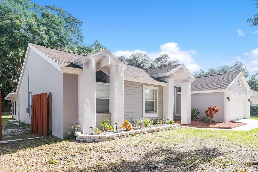 10324 Ashley Oaks Dr - Photo 3 of 15