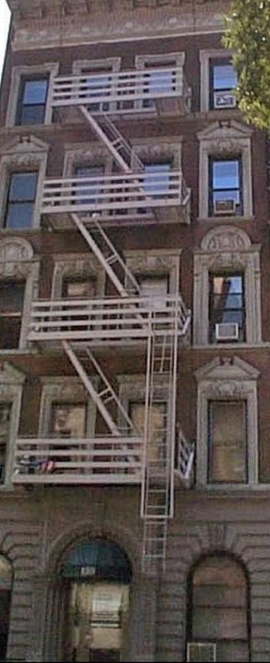 120 E 83rd St - Photo 2 of 5