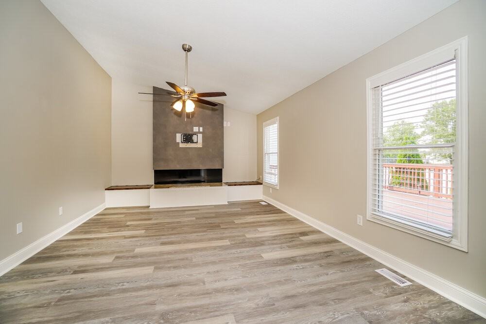 100 Dakota Ct - Photo 7 of 18