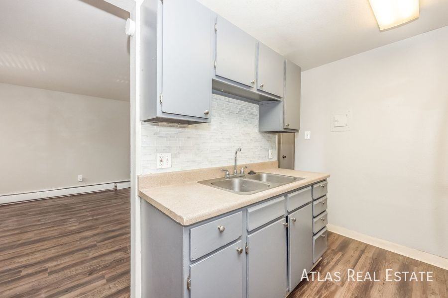 849 S Union Blvd #17 - Photo 2 of 10