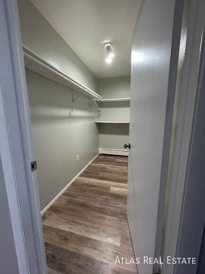 849 S Union Blvd #17 - Photo 5 of 10