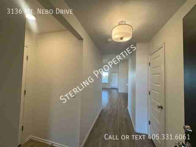 3136 Mt Nebo Dr - Photo 7 of 35