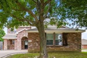 featured image of 5328 Nueces Ln