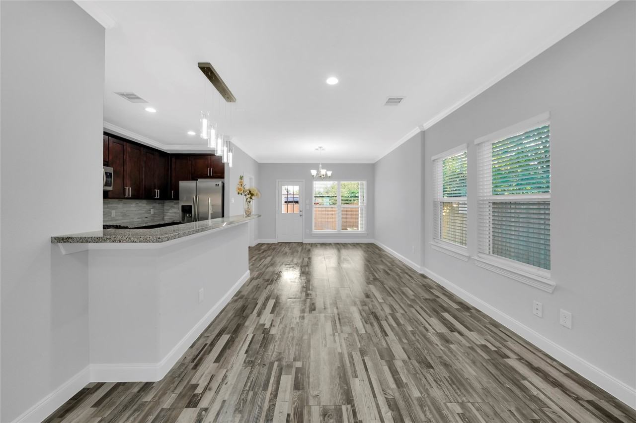 4732 Carmen St #4732A - Photo 5 of 26